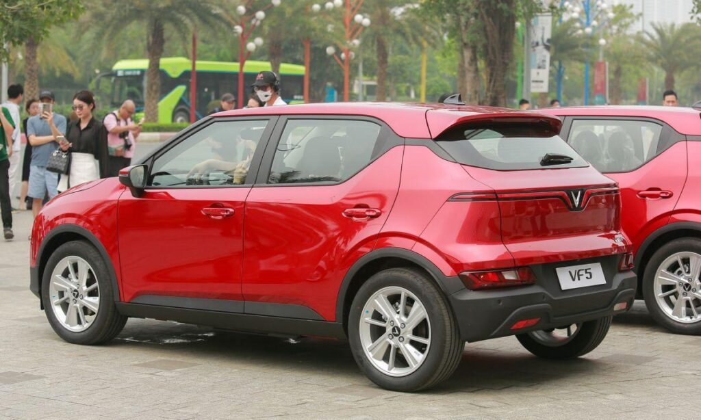 Vận hành VinFast VF 5
